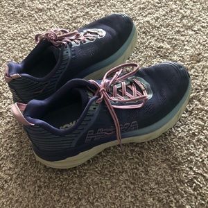 Hoka running shoes size 9.5